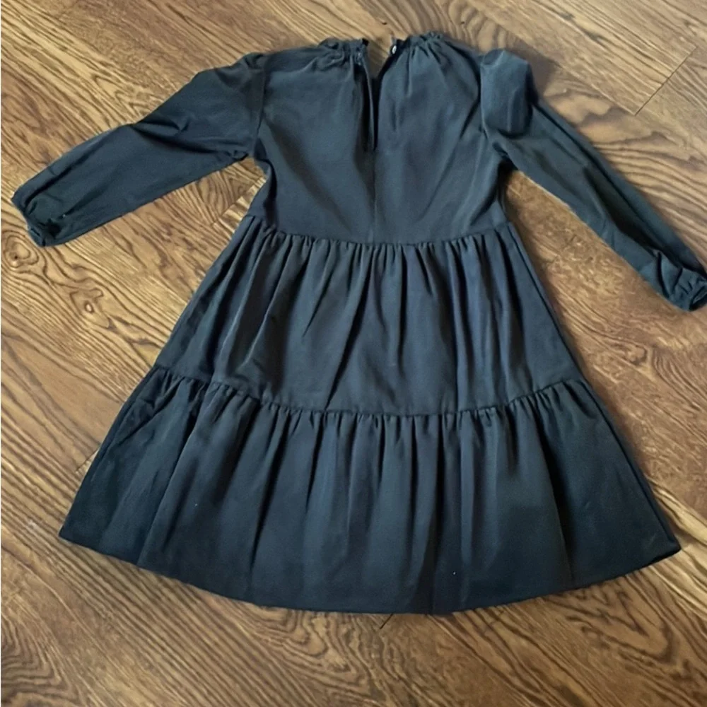 Girls Beautiful Black Dress - Picture 3 of 3